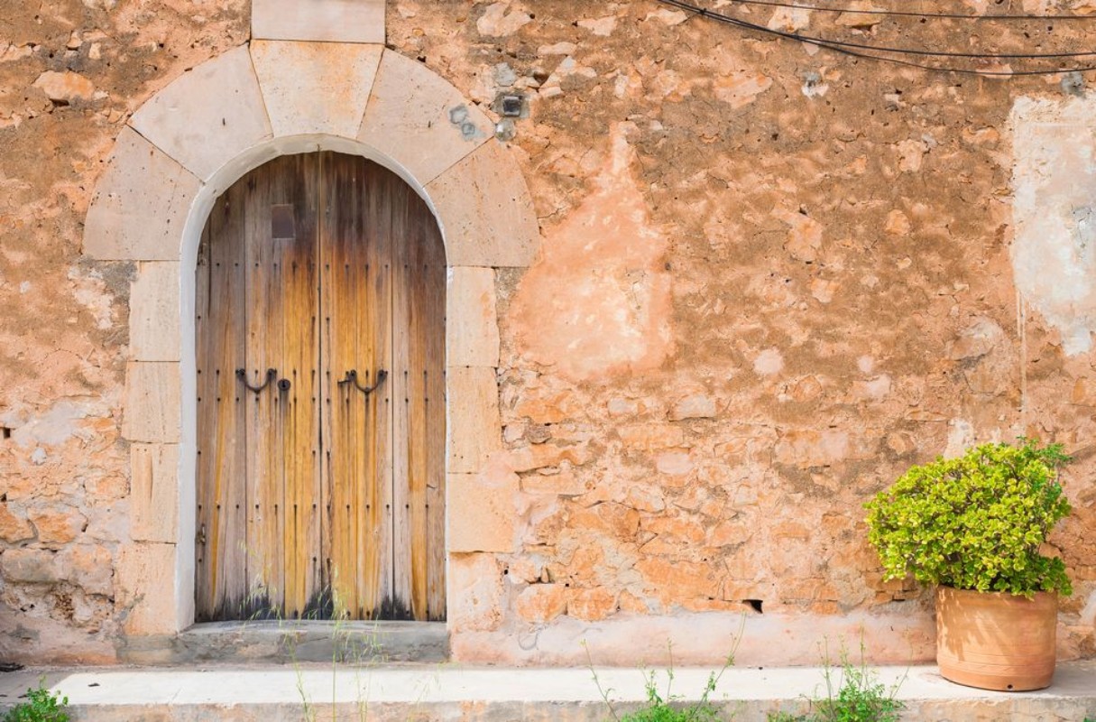 Afbeeldingen van Alte Holztr Tr Haus rustikal