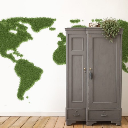 Afbeeldingen van Ecology world map from green grass 3D rendering