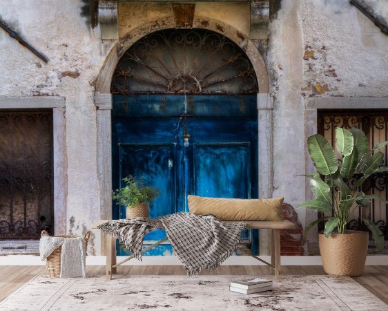 Afbeeldingen van Blue Door on Canal