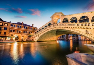Slika Evening cityscape of Venice