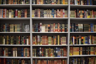 Afbeeldingen van Modern Bookshelf