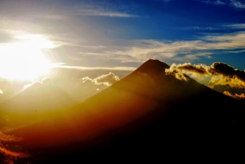 Image de Central American Volcanos at Sunset