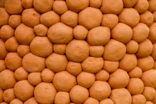 Image de Clay ceramic background fragment with pattern and crack