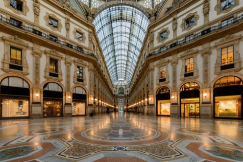 Milano galleria in notturna photowallpaper Scandiwall