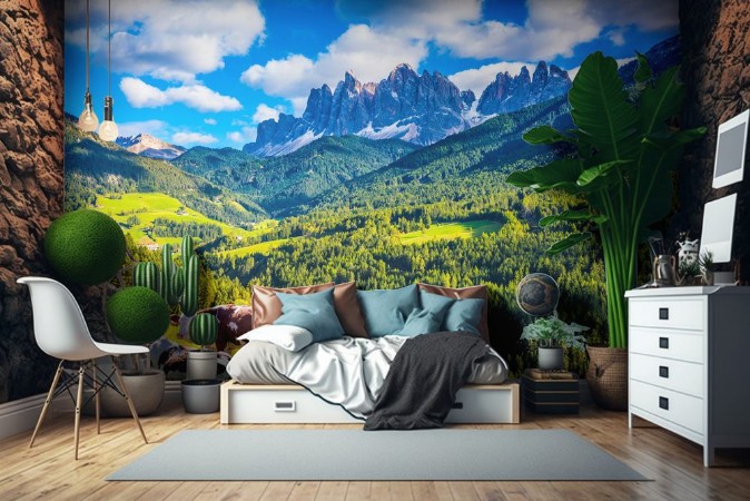 Attēls The dentate wall of dolomite rocks