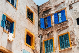 Bild på Old colorful facade at morocco