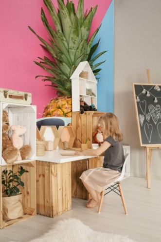 Image de Pineapple Fruit Hipster Bright Summer Color Accessories Tropical pineapple with Sunglasses Creative Art concept Minimal style Summer party background