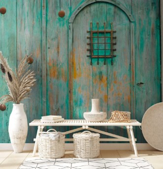 Image de Window and wooden door in colonial house of La Antigua Guatemala Central America
