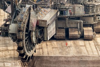 Bild vun Bucket-wheel excavator mining