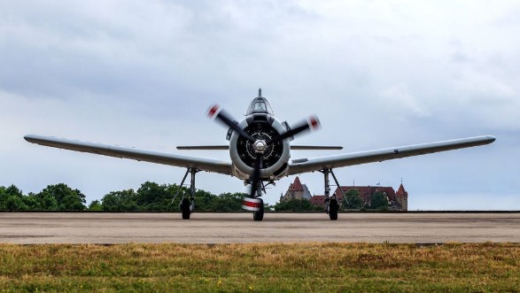 Afbeeldingen van Kampfflugzeug Warbird