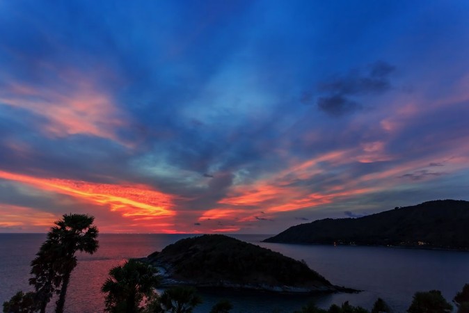 Image de Dramatic Sunset in Phuket Thailand