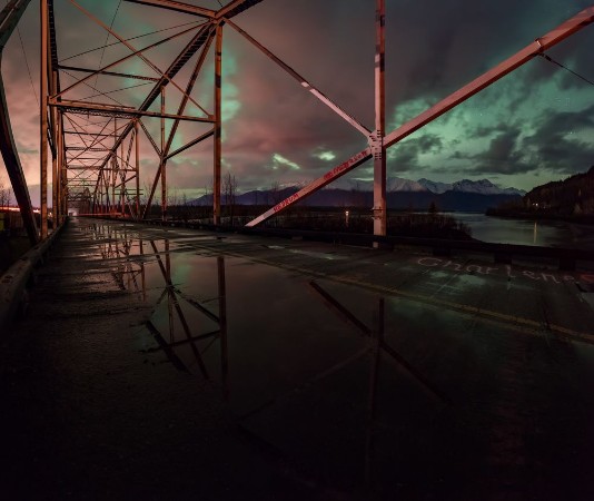 Afbeeldingen van The bridge