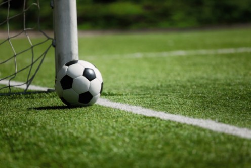 Afbeeldingen van Ball im Netz