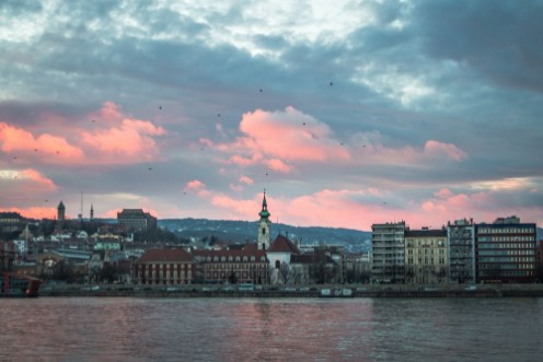Afbeeldingen van Sunset at the riverside