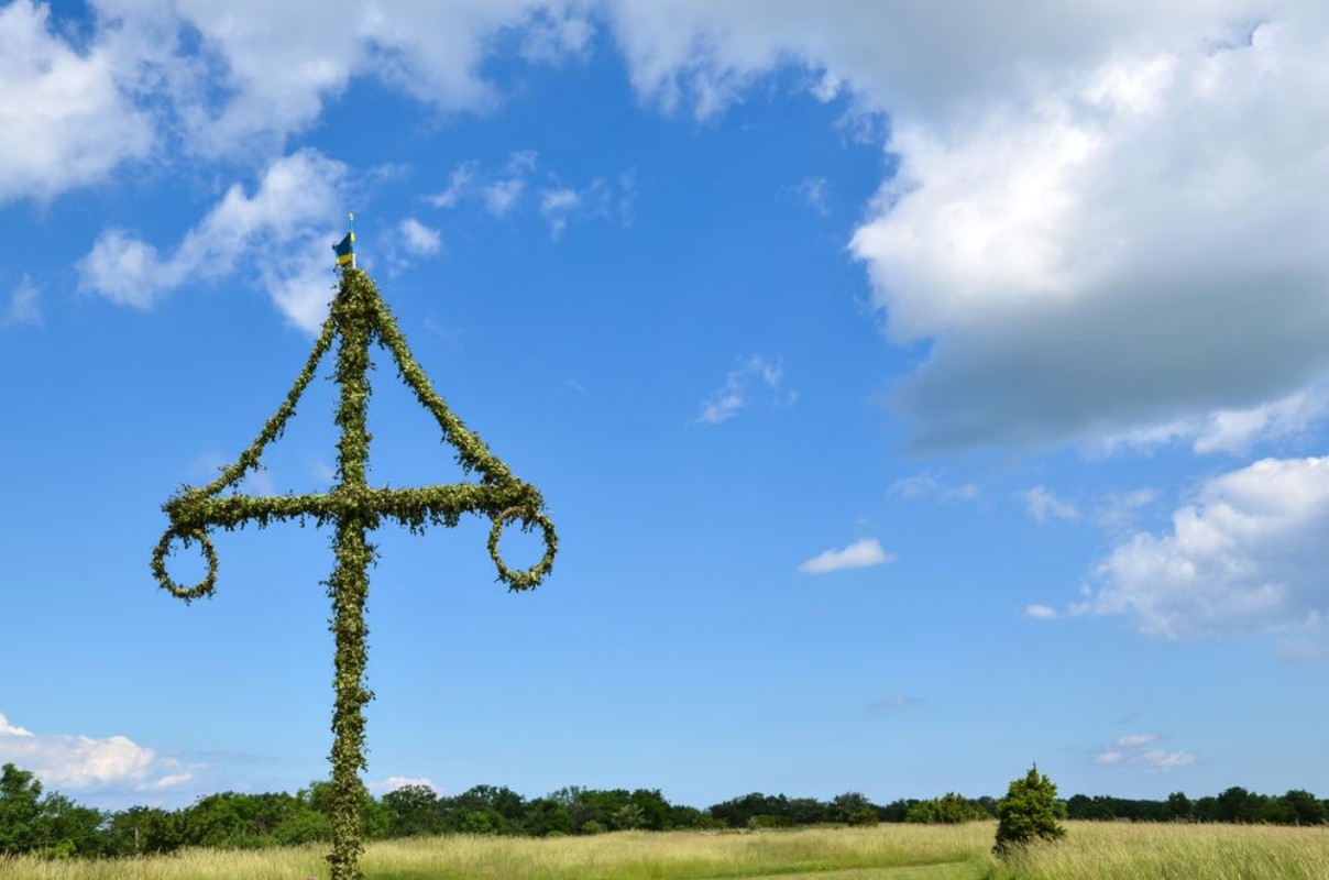 Image de Midsummer pole
