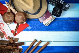 Picture of Cuba cigars and music instrument
