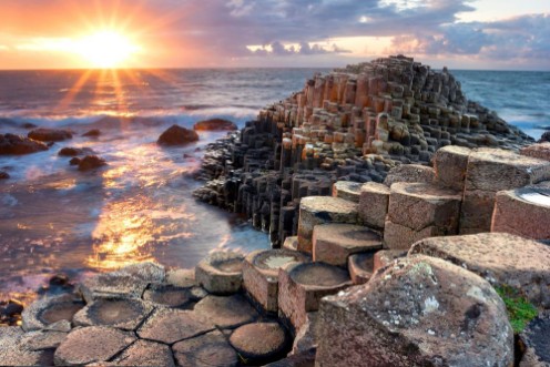 Image de Sunset at Giant s causeway