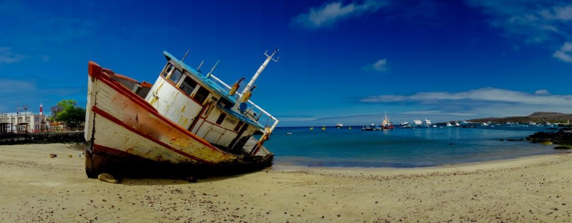Afbeeldingen van Marina in san cristobal galapagos islands ecuador