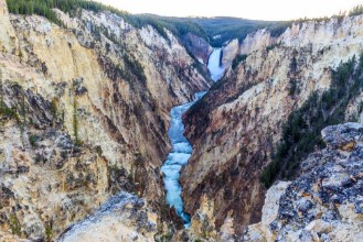 Picture of Grand Canyon at Yellowstone