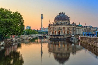Bild vun Alexanderplatz zu Berlin