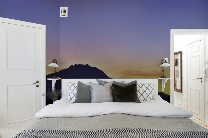 Afbeeldingen van Silhouette of Mt Kinabalu Sabah Borneo