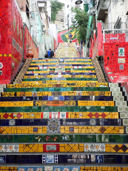 Slika Tiles from around the world on Escadaria Selaron in Rio de Janeiro Brazil