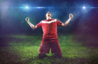 Obrazek Victorious Soccer Player