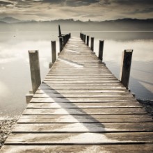 Bild von Wooden jetty 242