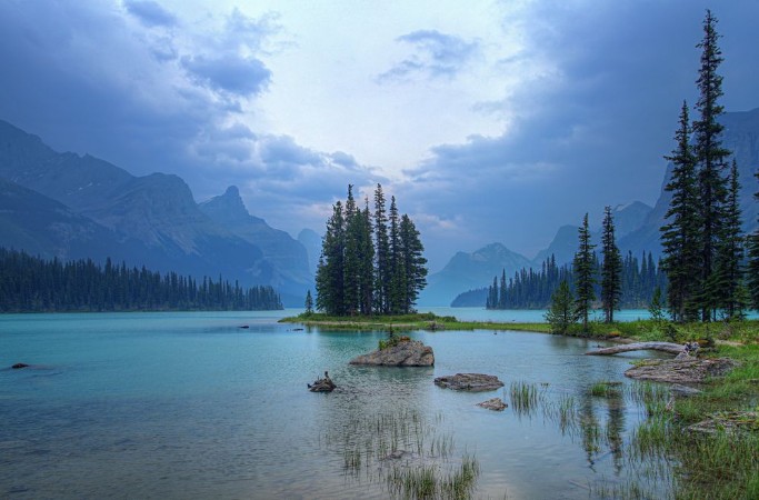 Afbeeldingen van Spirit Island in the Canadian Rockies