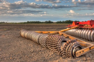 Bild på Close up view of Disc Harrow machinery