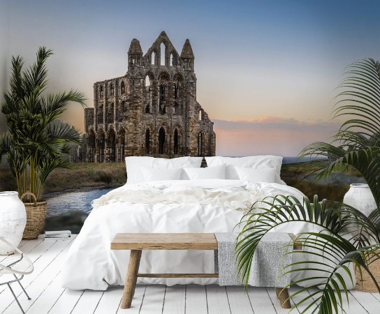 Afbeeldingen van Stone ruins of Whitby Abbey on the cliffs of Whitby North Yorkshire England at sunset