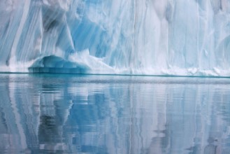 Bild von Iceberg background
