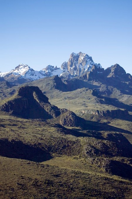 Image de Aerial of Mount Kenya Africa and snow in January the second highest mountain at 17058 feet or 5199 Meters
