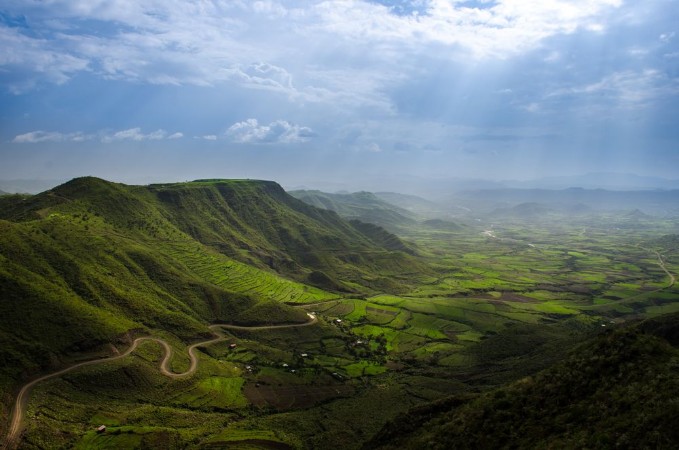 Landscape from a view point in Lalibela photowallpaper Scandiwall