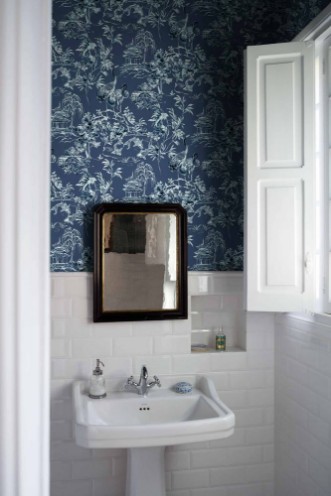 Ming Pagoda Navy - B00139 wallpaper Coordonné