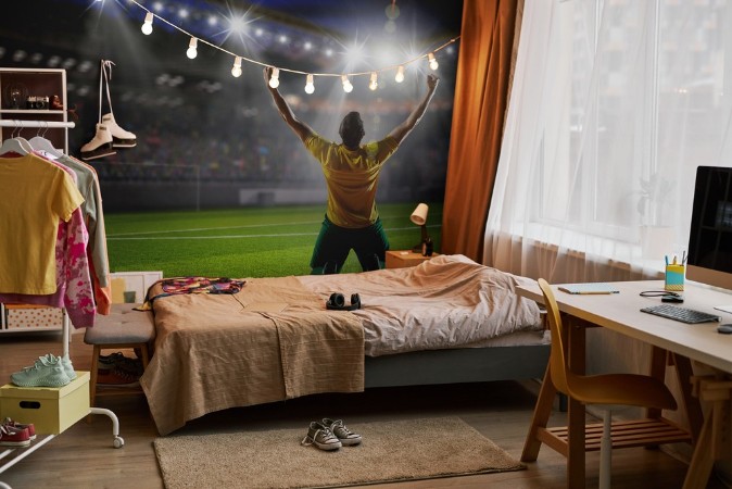 Victorious Football Player photowallpaper Scandiwall