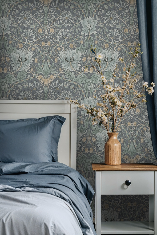 Pure Honeysuckle & Tulip Mineral Blue/Sage - 217544 wallpaper William Morris