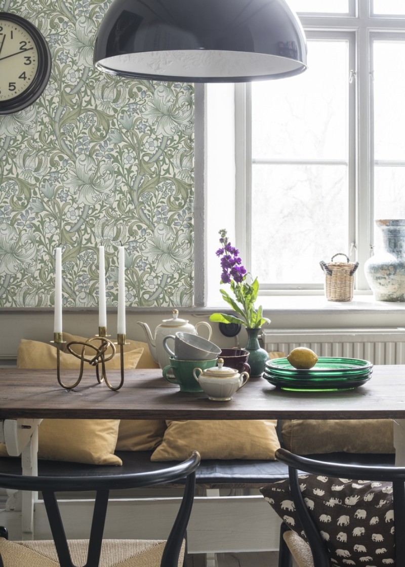 Golden Lily Thyme - 217553 wallpaper William Morris
